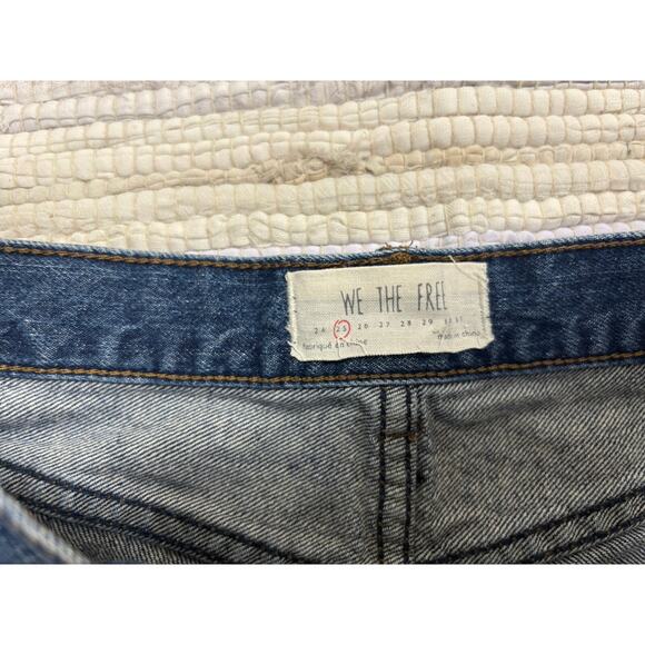 Free People High Waisted Jean Shorts - Size 25 - Picture 5 of 5